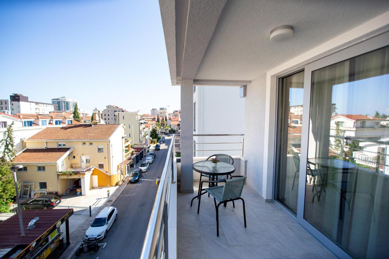 Apartments Sirena Будва Экстерьер фото